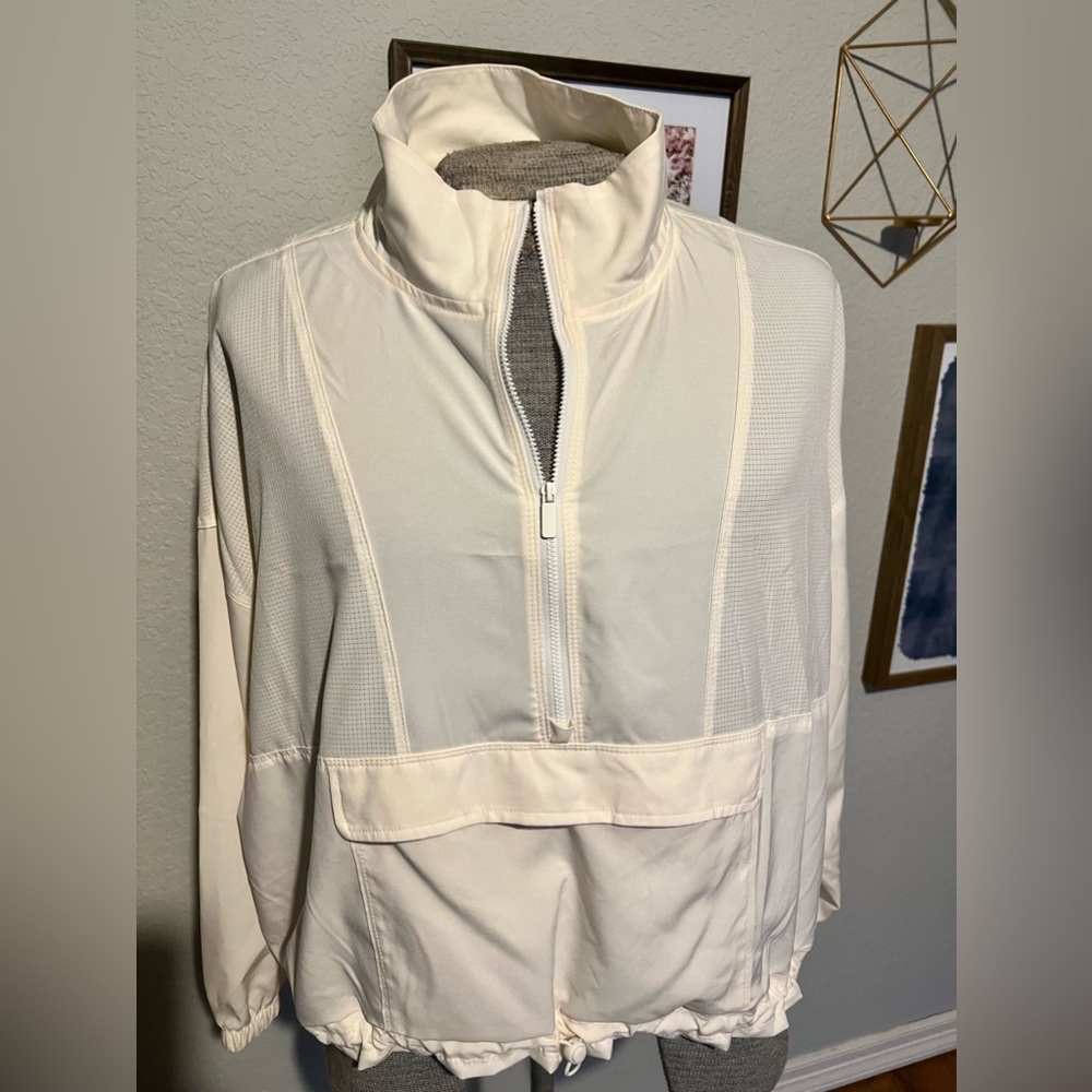 Women’s Old Navy Wind Breaker